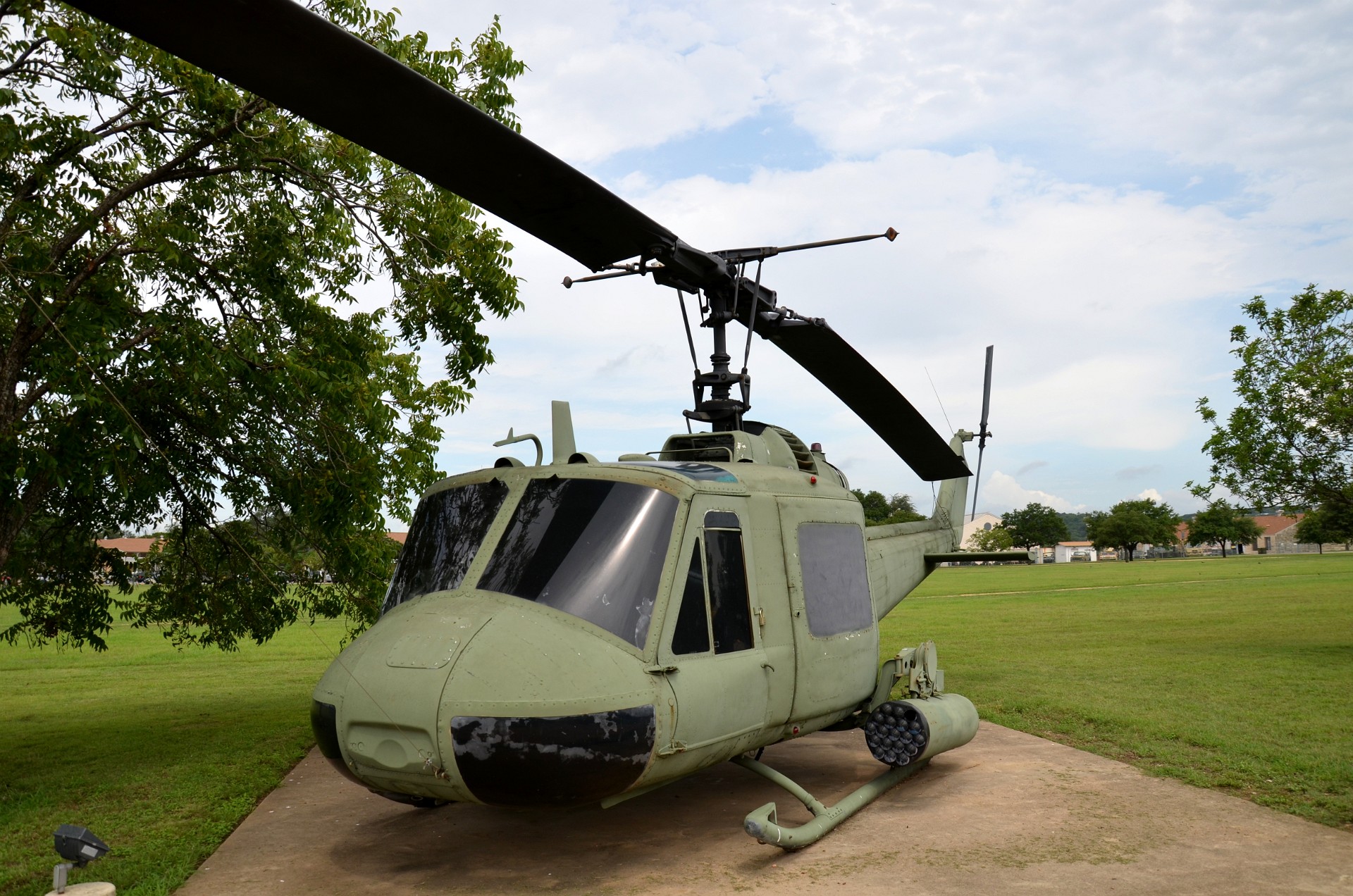 UH-1 Iroquois (Huey)
